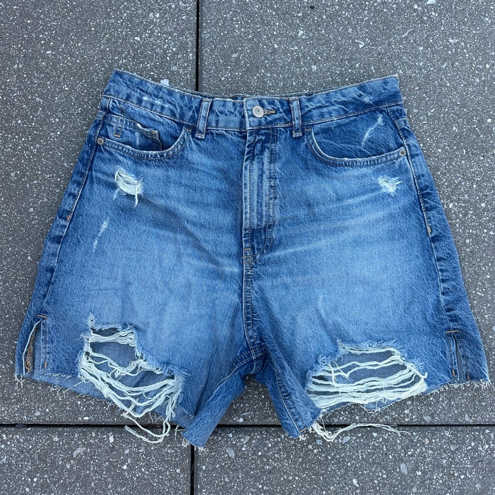 Zara Distressed Denim Women's Shorts